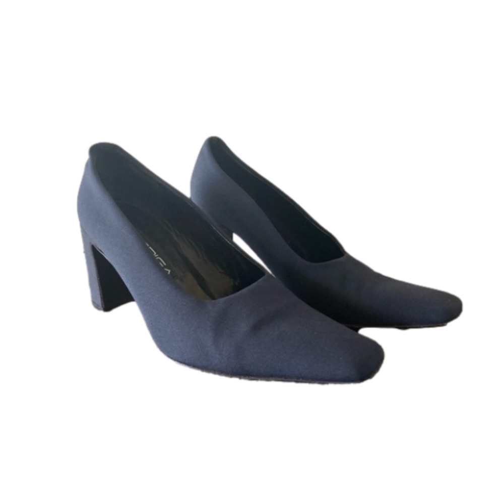 Via Spiga 7M square block heel square toe black shoes made in Italy
